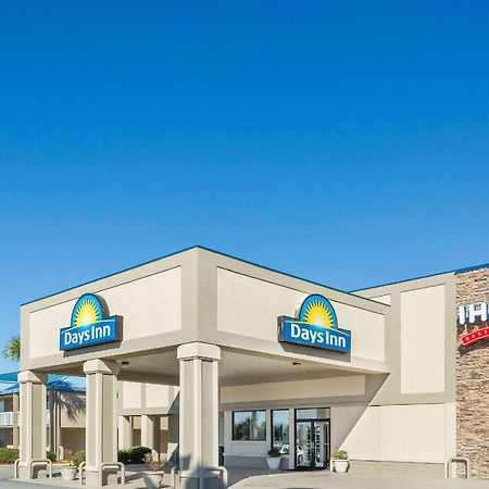 Days Inn By Wyndham Adel I-75 Esterno foto