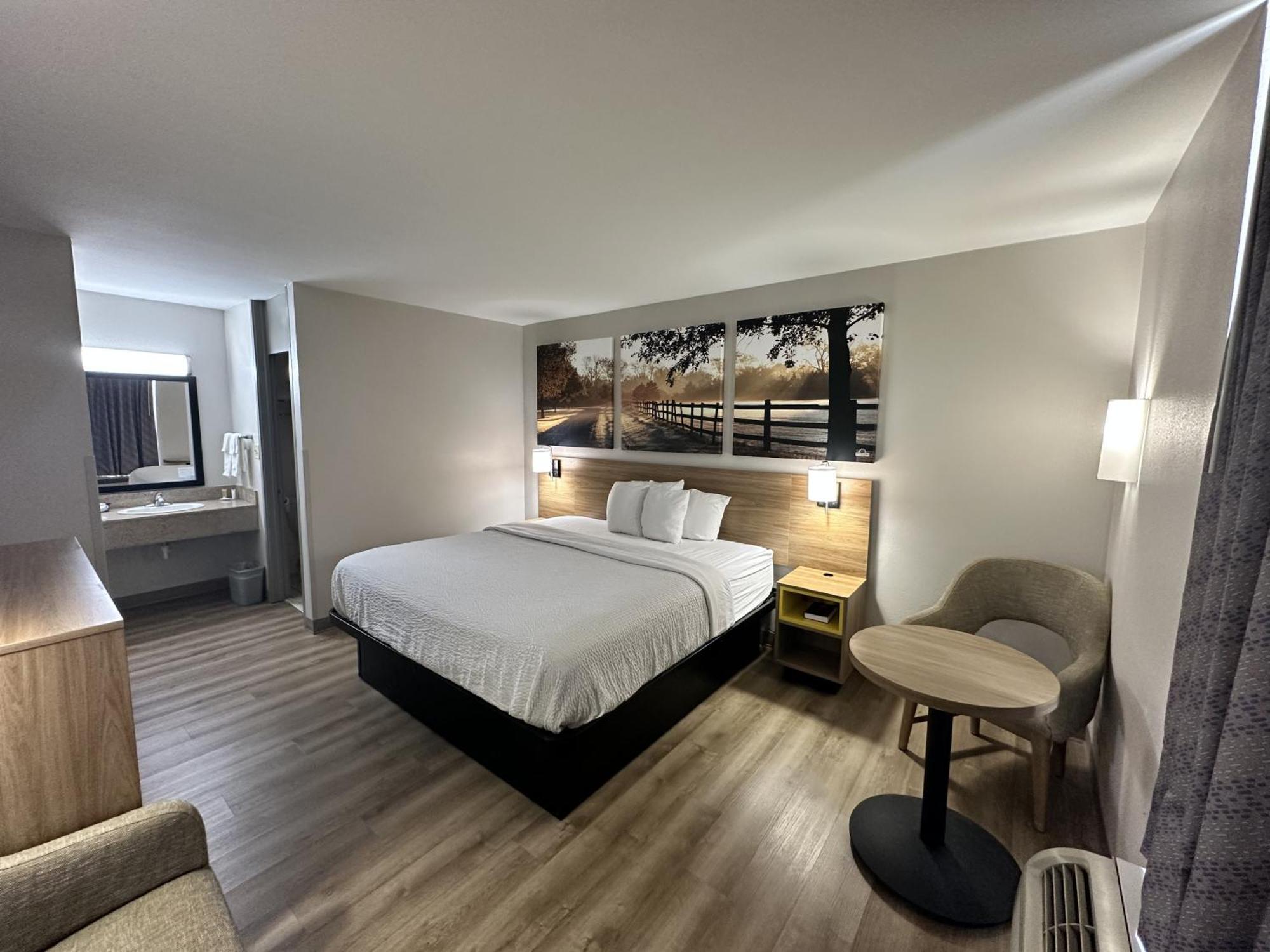 Days Inn By Wyndham Adel I-75 Esterno foto